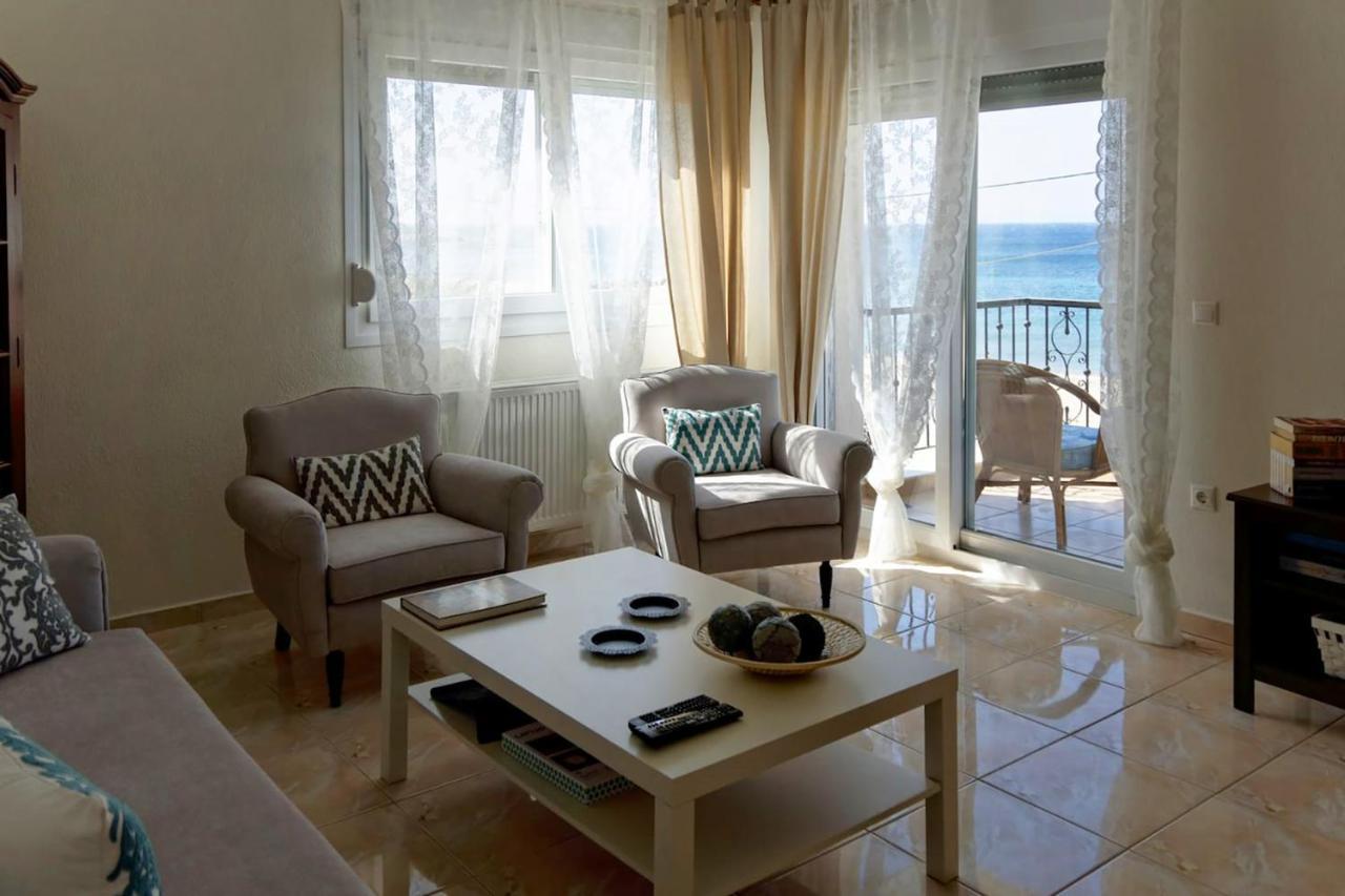 Lemon Beach Front Apartment, Nikiti Exterior foto
