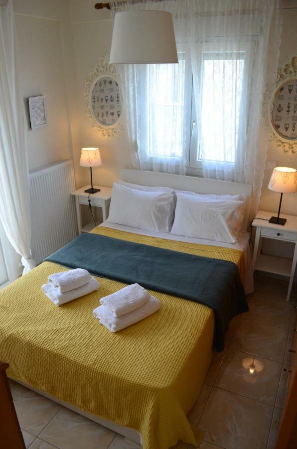 Lemon Beach Front Apartment, Nikiti Exterior foto